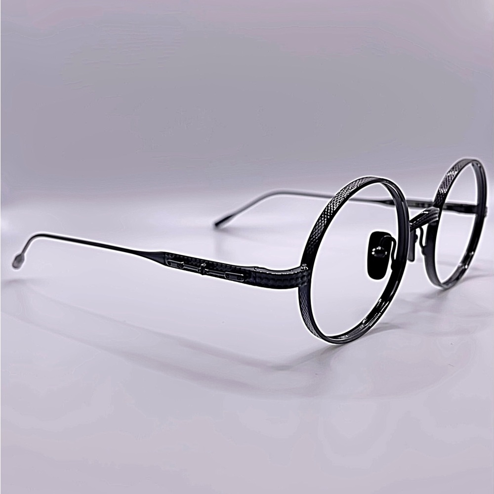 Phillipe V N°13.1 (X23-L) Titanium Black Frames w/Generic Case